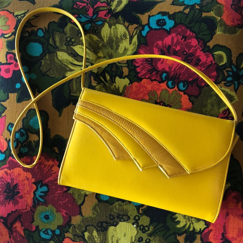Vintage Yellow Purse